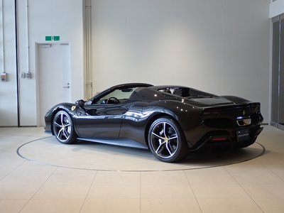 2024 Ferrari 296 GTS 照片 7