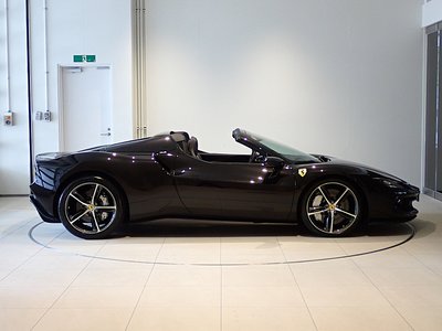 2024 Ferrari 296 GTS 照片 10