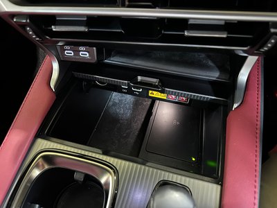 2024 Lexus RX thumbnail 62