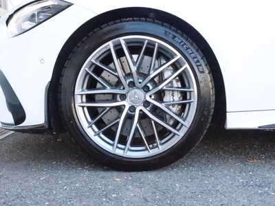 2025 Mercedes-BENZ C-CLASS AMG photo 2