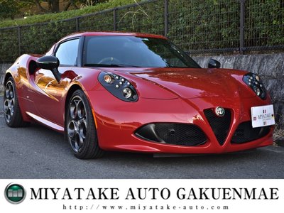 2015 ALFA Romeo 4C — фото 2