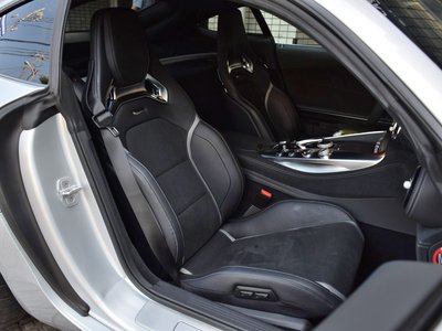 صورة 5 لـ 2018 Mercedes-BENZ GT AMG