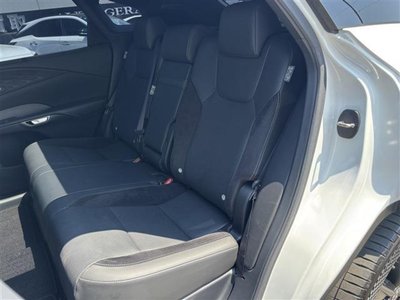 2024 Lexus RX thumbnail 31