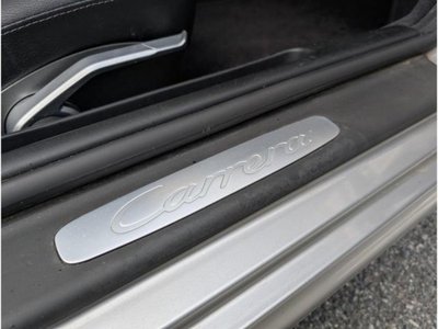2009 Porsche 911 thumbnail 23