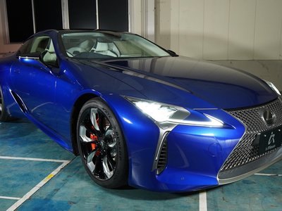 2023 Lexus LC thumbnail 9