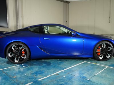 2023 Lexus LC thumbnail 10
