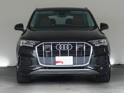 2023 AUDI Q7 photo 2