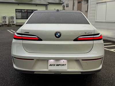 2023 BMW 7 SERIES photo 5