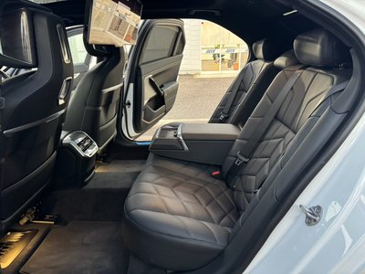 2023 BMW 7 SERIES photo 9