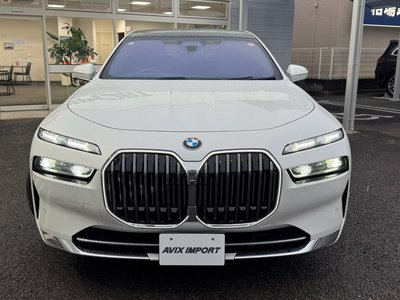 2023 BMW 7 SERIES photo 4