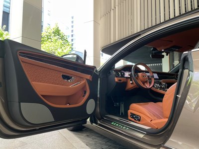 صورة مصغرة 8 لـ 2020 Bentley CONTINENTAL