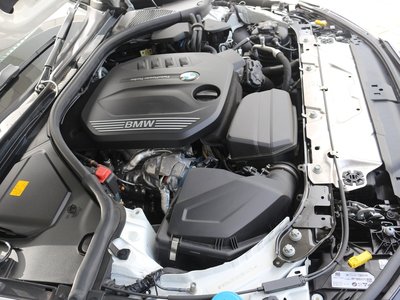 2025 BMW 3 SERIES photo 14