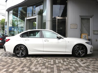 2025 BMW 3 SERIES photo 6