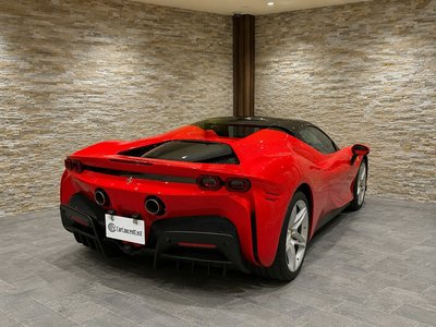 صورة 9 لـ 2025 Ferrari SF90 SPIDER