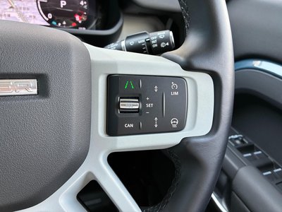 2024 LAND Rover DEFENDER thumbnail 33