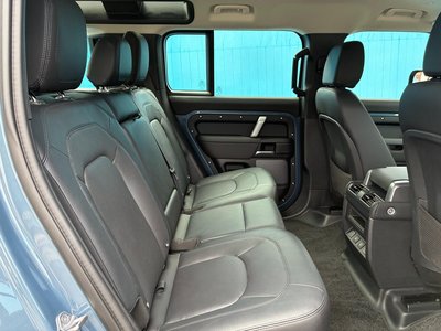 2024 LAND Rover DEFENDER thumbnail 23