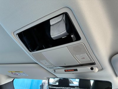 2024 LAND Rover DEFENDER thumbnail 44