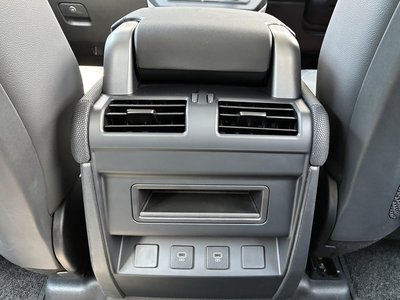 2024 LAND Rover DEFENDER thumbnail 47