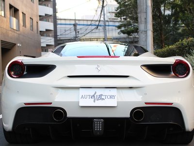 2015 Ferrari 488 GTB 照片 3