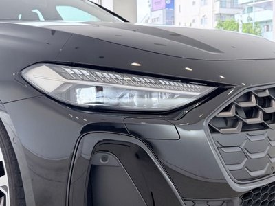 صورة مصغرة 61 لـ 2026 AUDI A5 AVANT
