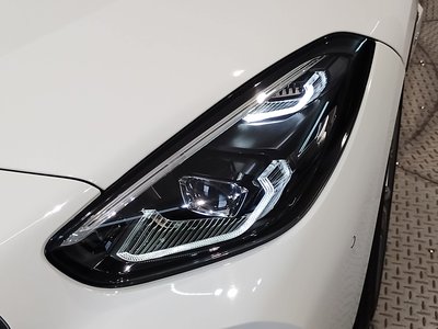 صورة 13 لـ 2023 BMW Z4