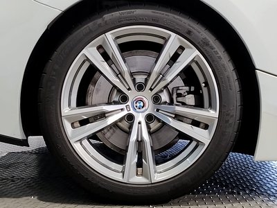 صورة 15 لـ 2023 BMW Z4