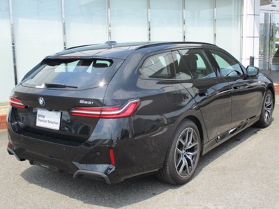 2026 BMW 5 SERIES 照片 12