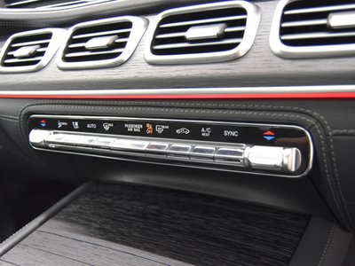 2024 Mercedes-BENZ GLS thumbnail 22