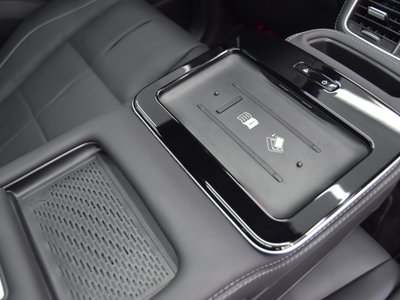 2024 Mercedes-BENZ GLS thumbnail 18