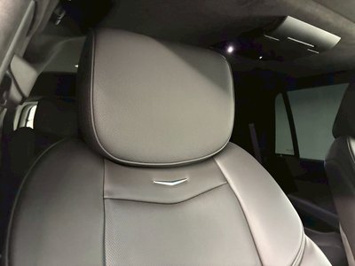 صورة مصغرة 53 لـ 2017 Cadillac ESCALADE