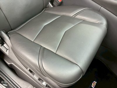 صورة مصغرة 51 لـ 2017 Cadillac ESCALADE