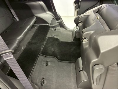 صورة مصغرة 65 لـ 2017 Cadillac ESCALADE