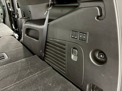 صورة مصغرة 71 لـ 2017 Cadillac ESCALADE