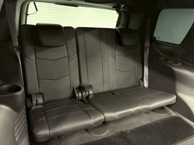 صورة مصغرة 6 لـ 2017 Cadillac ESCALADE