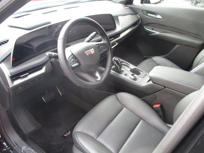 2025 Cadillac XT4 — миниатюра 5