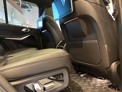 2021 BMW X5 — миниатюра 23