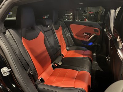 2025 Mercedes-BENZ CLA AMG thumbnail 39