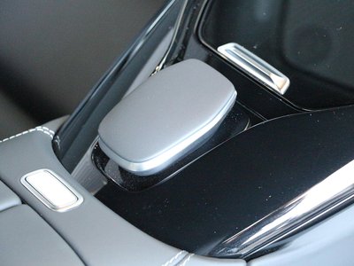 صورة 10 لـ 2025 Mercedes-BENZ GT AMG