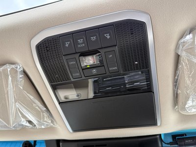 2026 Toyota LAND CRUISER 300 thumbnail 70