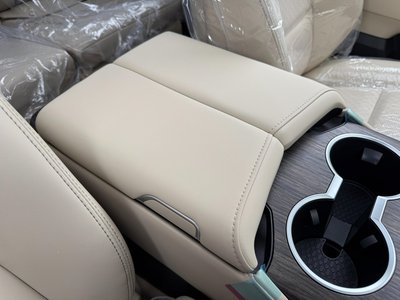 2026 Toyota LAND CRUISER 300 thumbnail 63