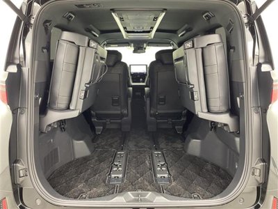 2024 Toyota ALPHARD — фото 35