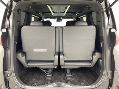 2024 Toyota ALPHARD — фото 33