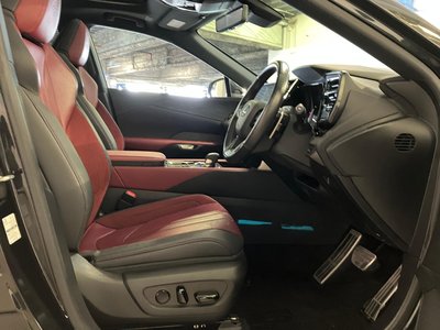 2023 Lexus RX — миниатюра 13