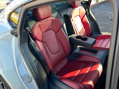 2021 Porsche TAYCAN thumbnail 29