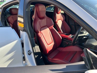 2021 Porsche TAYCAN thumbnail 23