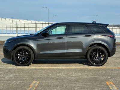 صورة 4 لـ 2025 LAND Rover RANGE ROVER EVOQUE