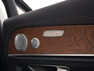 2018 Mercedes-BENZ E-CLASS thumbnail 31
