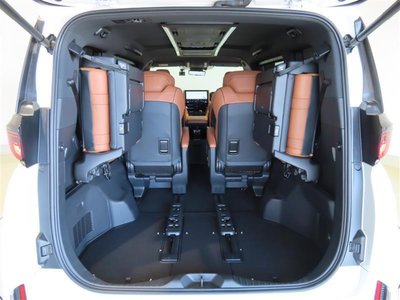 صورة 17 لـ 2024 Toyota VELLFIRE