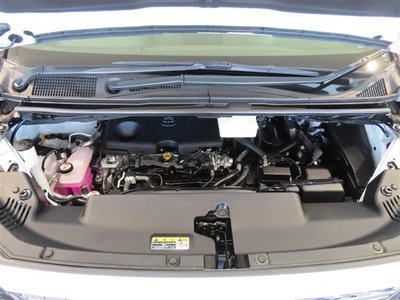 صورة 20 لـ 2024 Toyota VELLFIRE