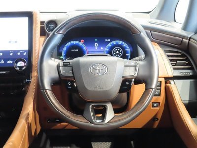 صورة 5 لـ 2024 Toyota VELLFIRE
